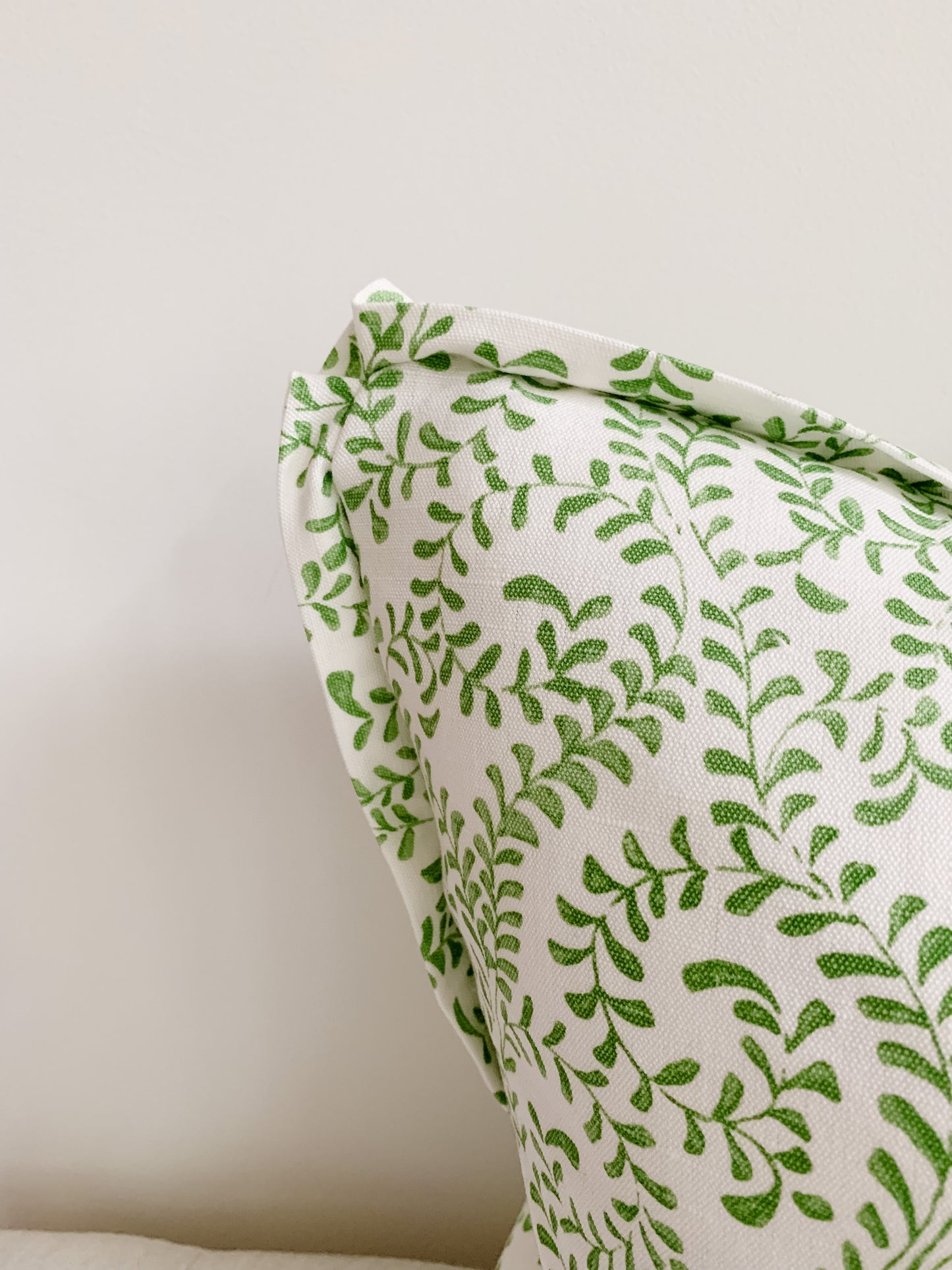 Green and White Millie Vine Pillow Cover