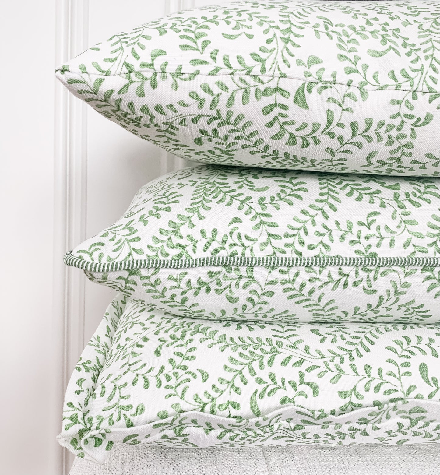 Green and White Millie Vine Pillow Cover