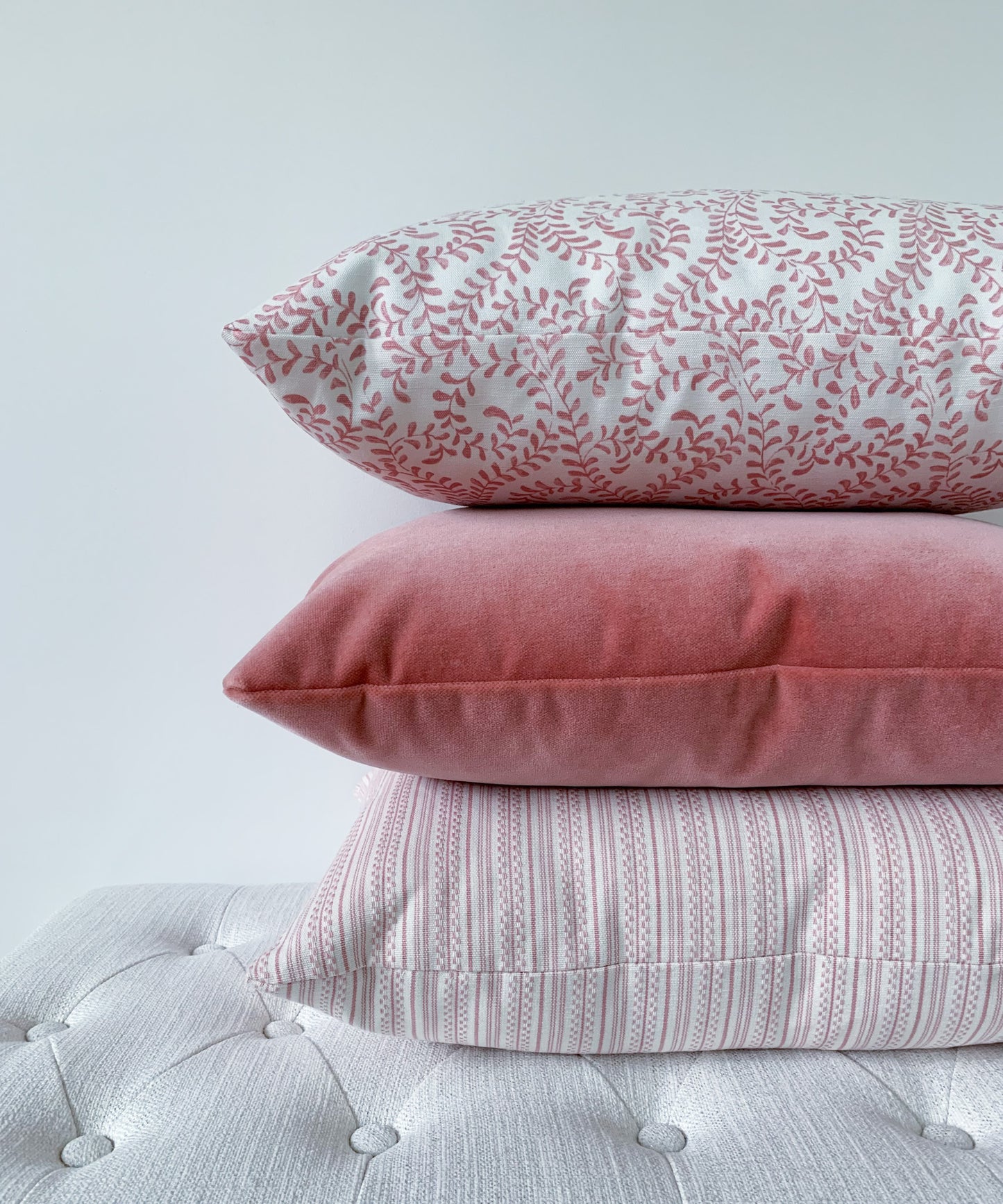 Vine Pillow - Pink
