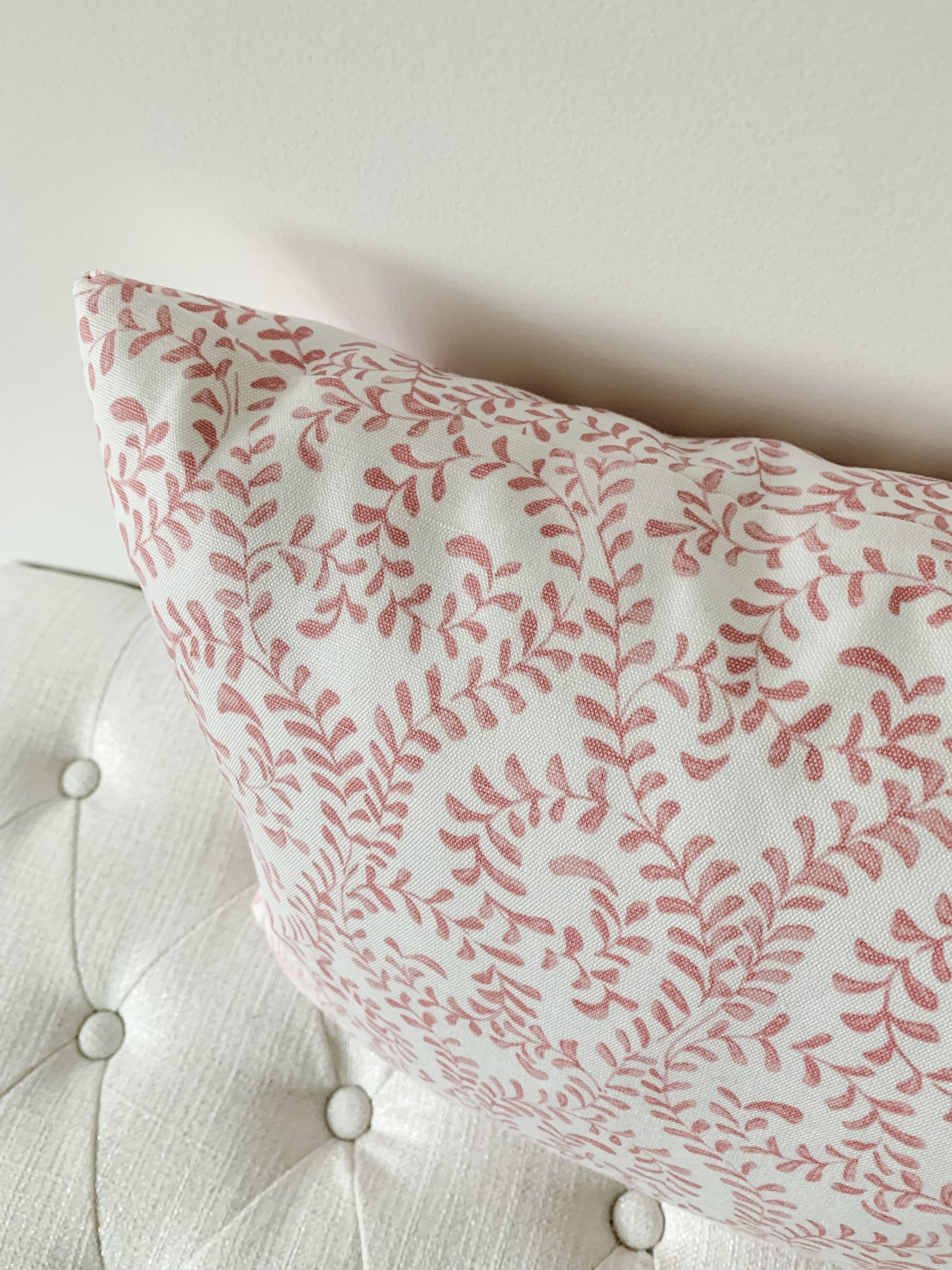 Vine Pillow - Pink