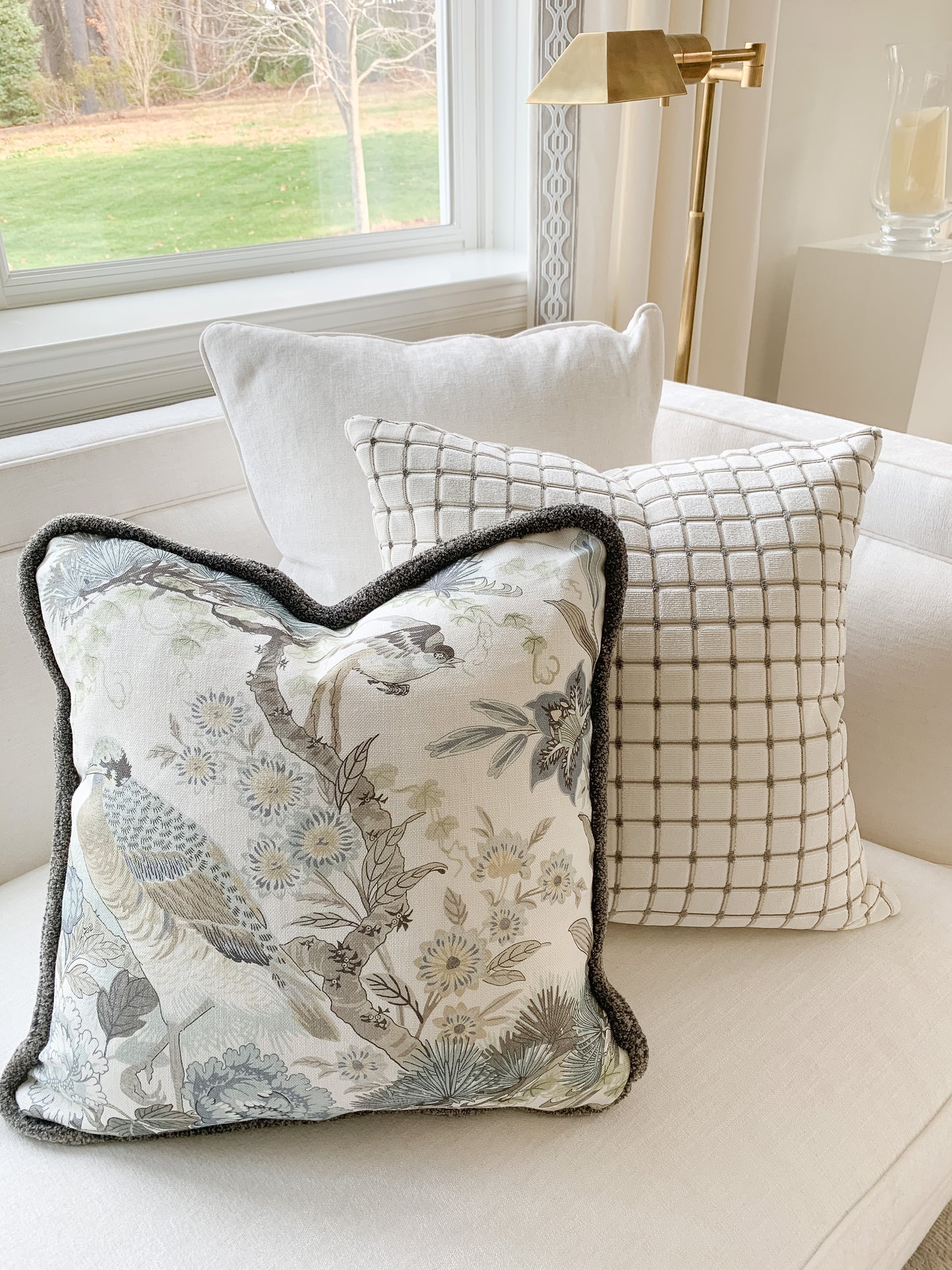 Campo Velvet Pillow - Ivory