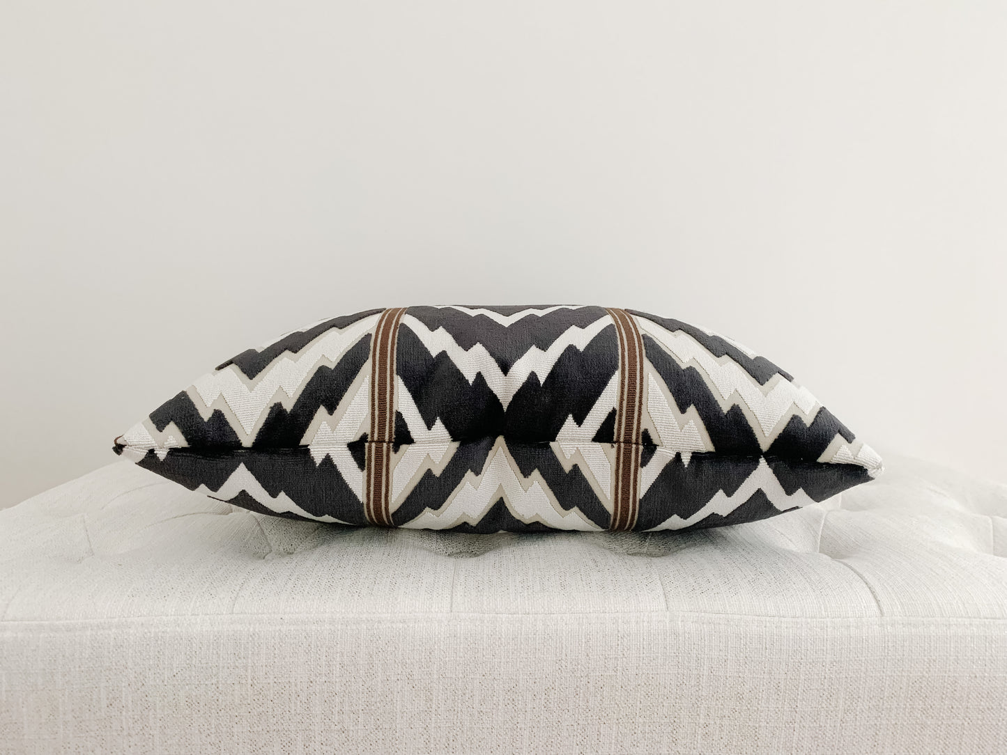 Florentine Velvet Lumbar Pillow - Black