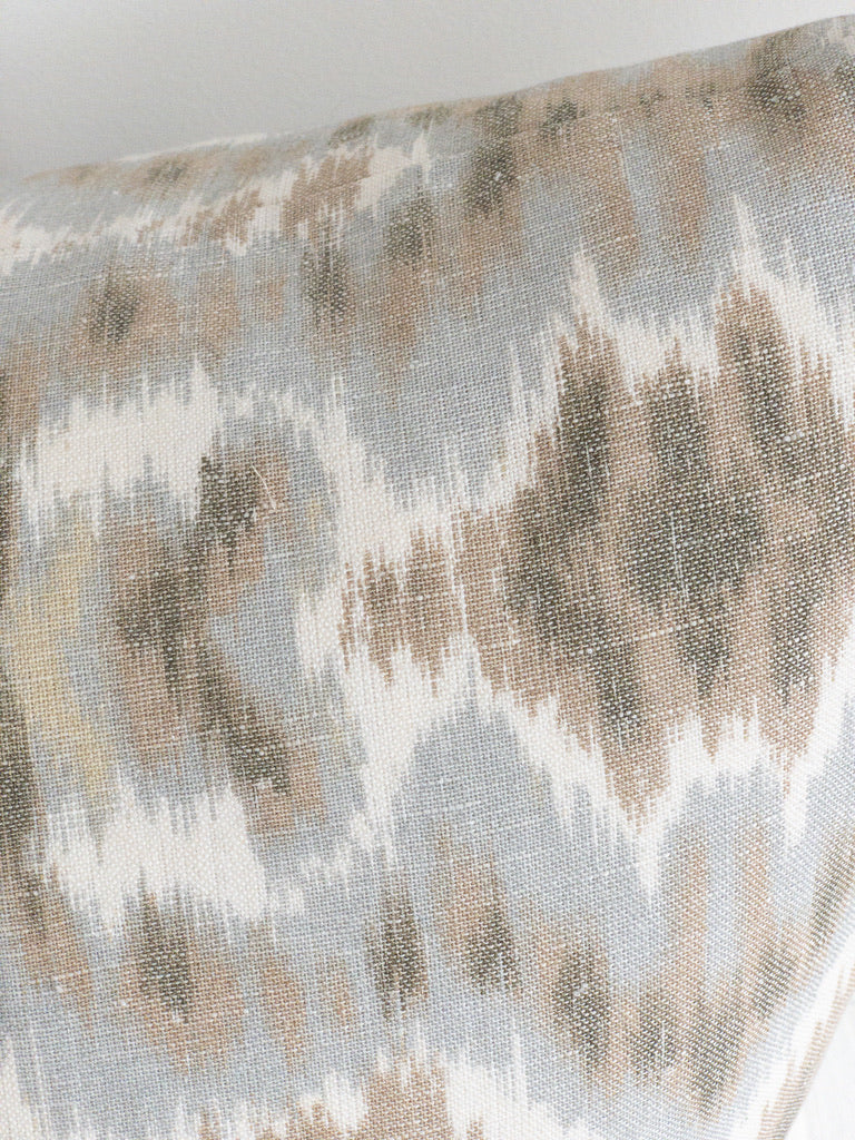 Casablanca Ikat Pillow - Pewter