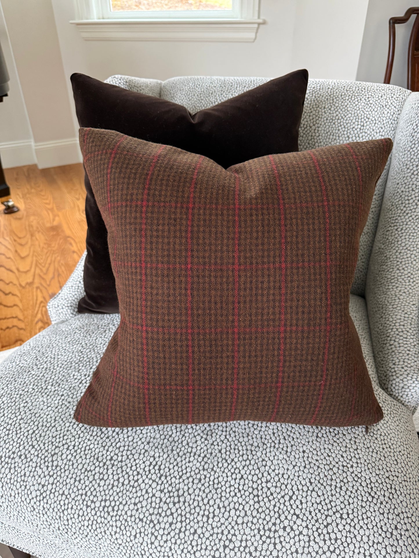 Houndstooth Wool Pillow - Mocha